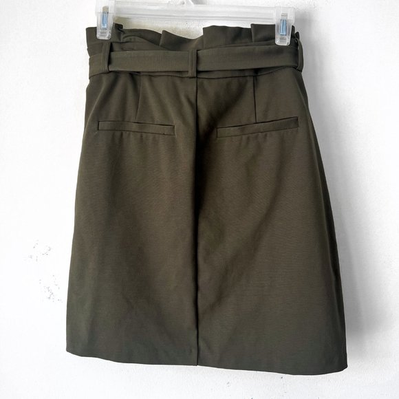 New! High-Waisted Paperbag Mini Safari color Skirt, Size M - Picture 7 of 16
